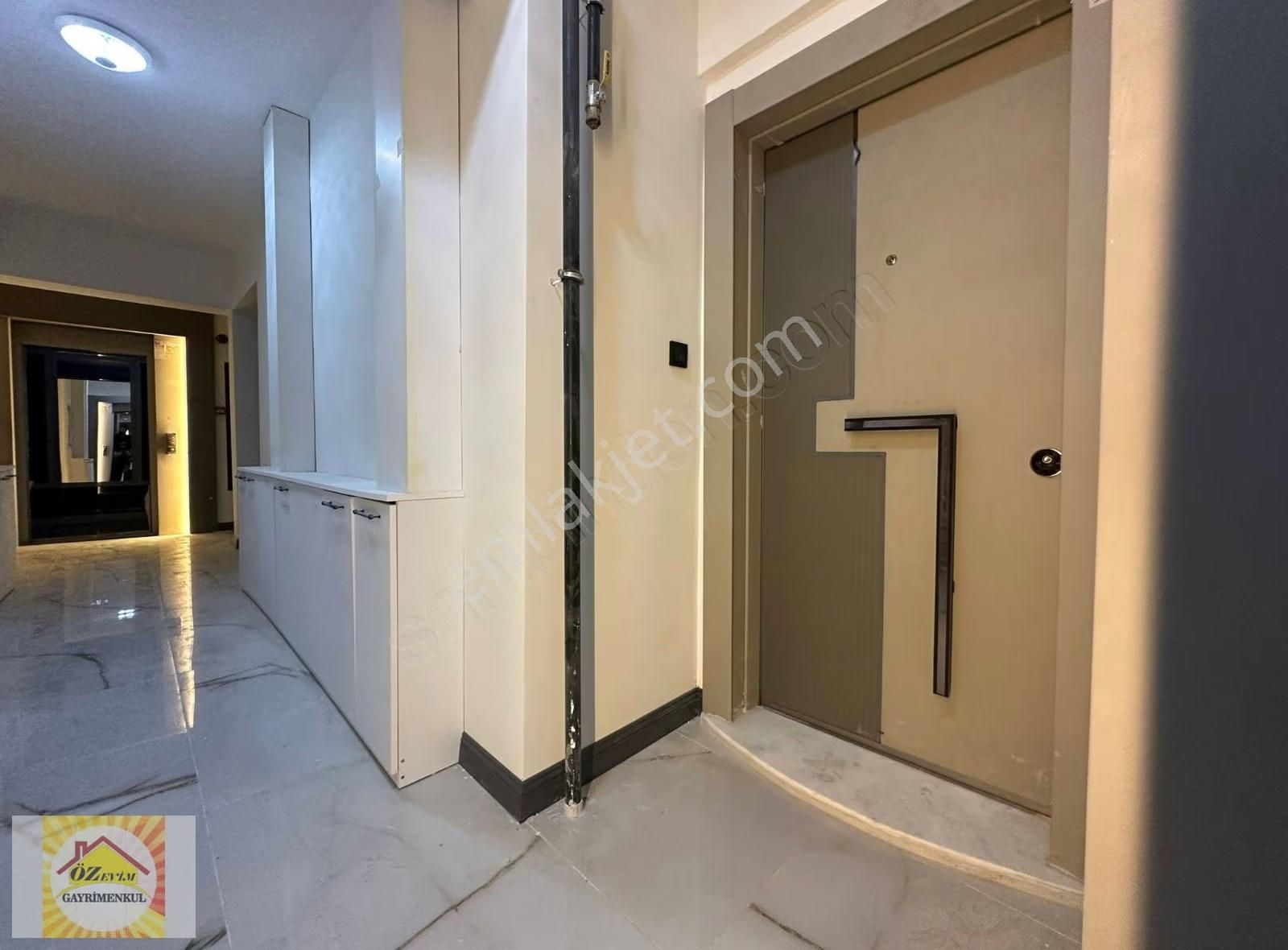 Talas Bahcelievler Mahallesinde Satılık Lüks 3+1.daire - Görsel 4