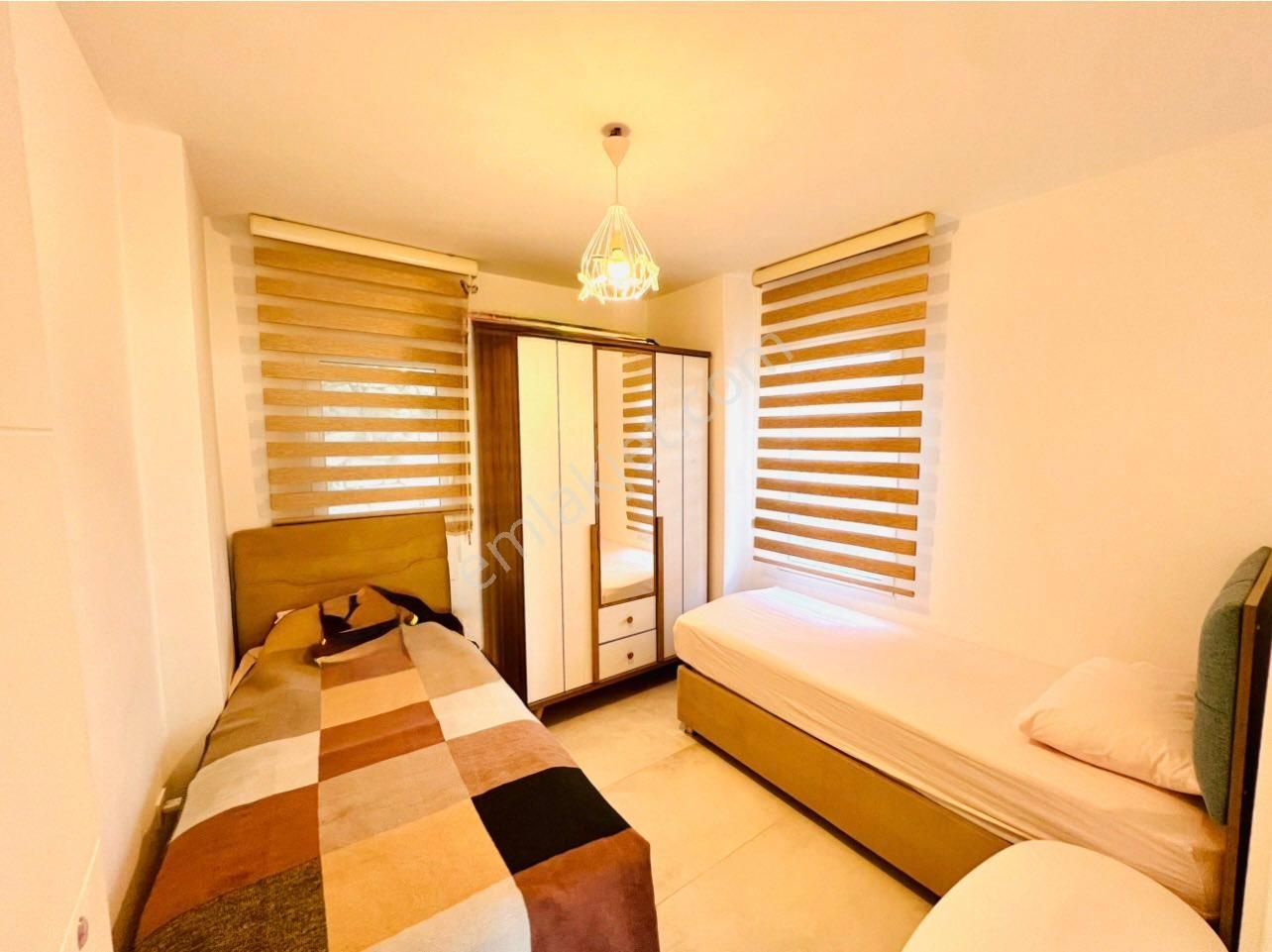 Gümüşlük Koyunbaba’da Havuzlu Sitede Bahçeli Ve Full Eşyalı 3+1 - Görsel 3