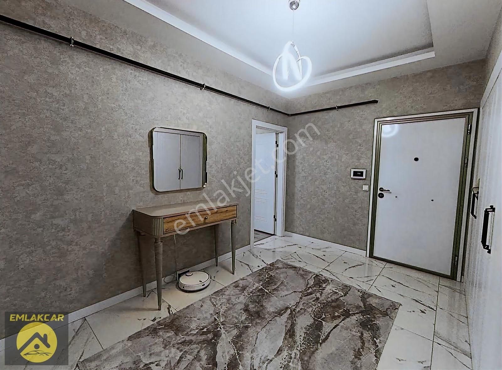 Emlakcar Dan Çeçenistan Caddesinde Satılık Lüks 3+1 Daire - Görsel 10