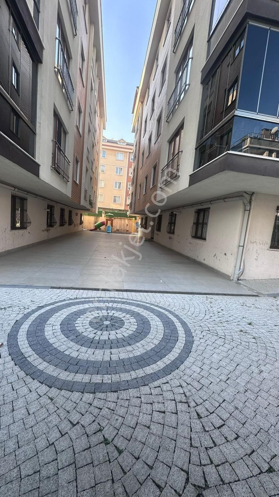 Beylikdüzü Kavaklı Merkezde 3 Bloklu Butik Site 3+1 - Görsel 3