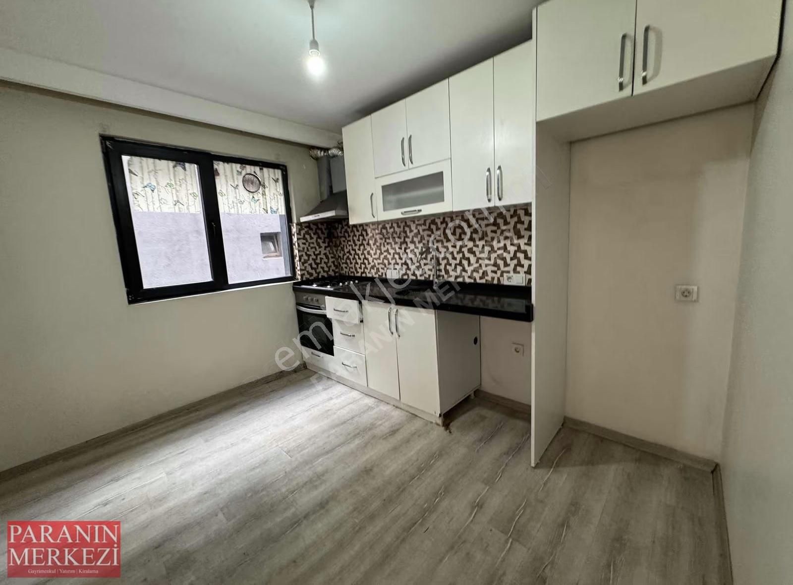 2+1 Arakat Kapalı Otoparklı Merkezi Konum Yeni Bina - Görsel 9