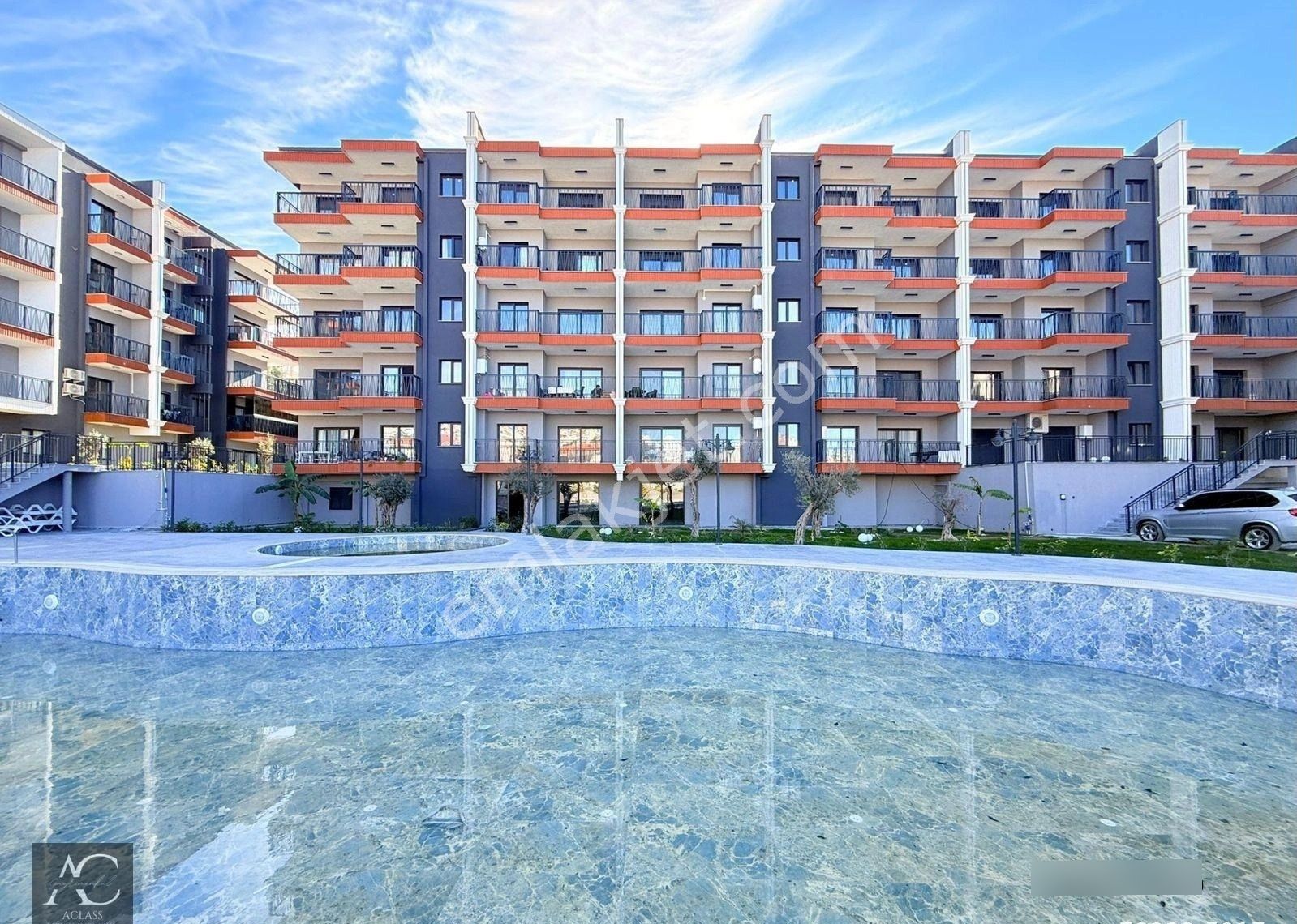 Kuşadasında Satılık Merkezı Konum-7/24 Güvenlik-havuz-bahçe-kombi-lüx-fırsat Daireler - Görsel 34