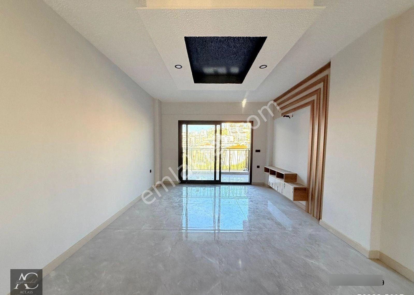 Kuşadasında Satılık Merkezı Konum-7/24 Güvenlik-havuz-bahçe-kombi-lüx-fırsat Daireler - Görsel 3