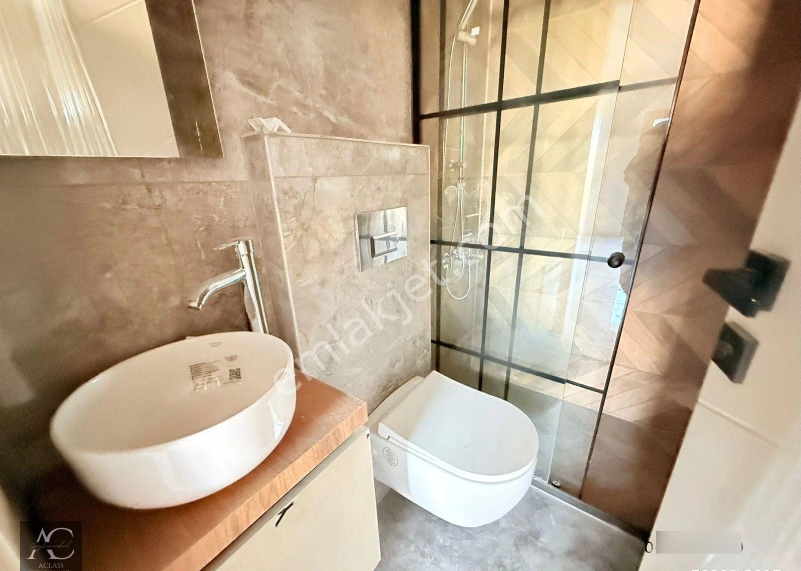 Kuşadasında Satılık Merkezı Konum-7/24 Güvenlik-havuz-bahçe-kombi-lüx-fırsat Daireler - Görsel 20