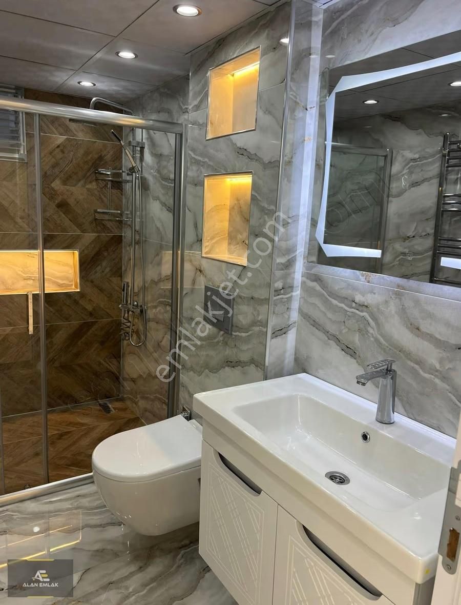 Alan Emlak; Site İçin,yeni Mah. Tramvay Dur. İçi Full Yenilenmiş - Görsel 28