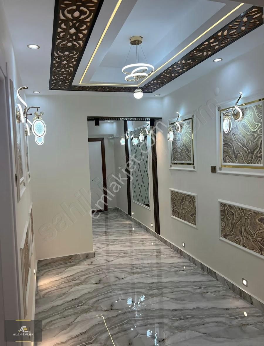 Alan Emlak; Site İçin,yeni Mah. Tramvay Dur. İçi Full Yenilenmiş - Görsel 2