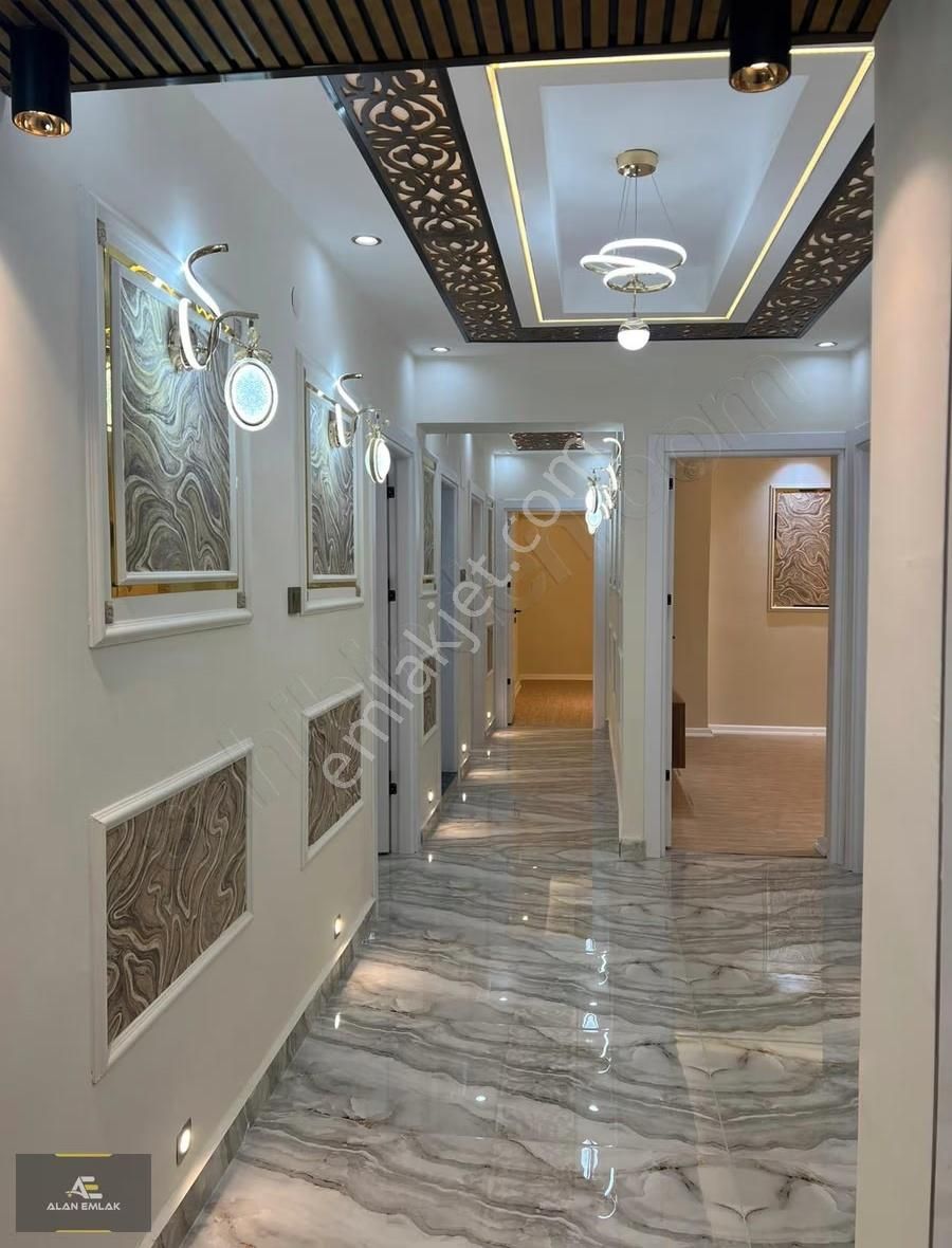 Alan Emlak; Site İçin,yeni Mah. Tramvay Dur. İçi Full Yenilenmiş - Görsel 27