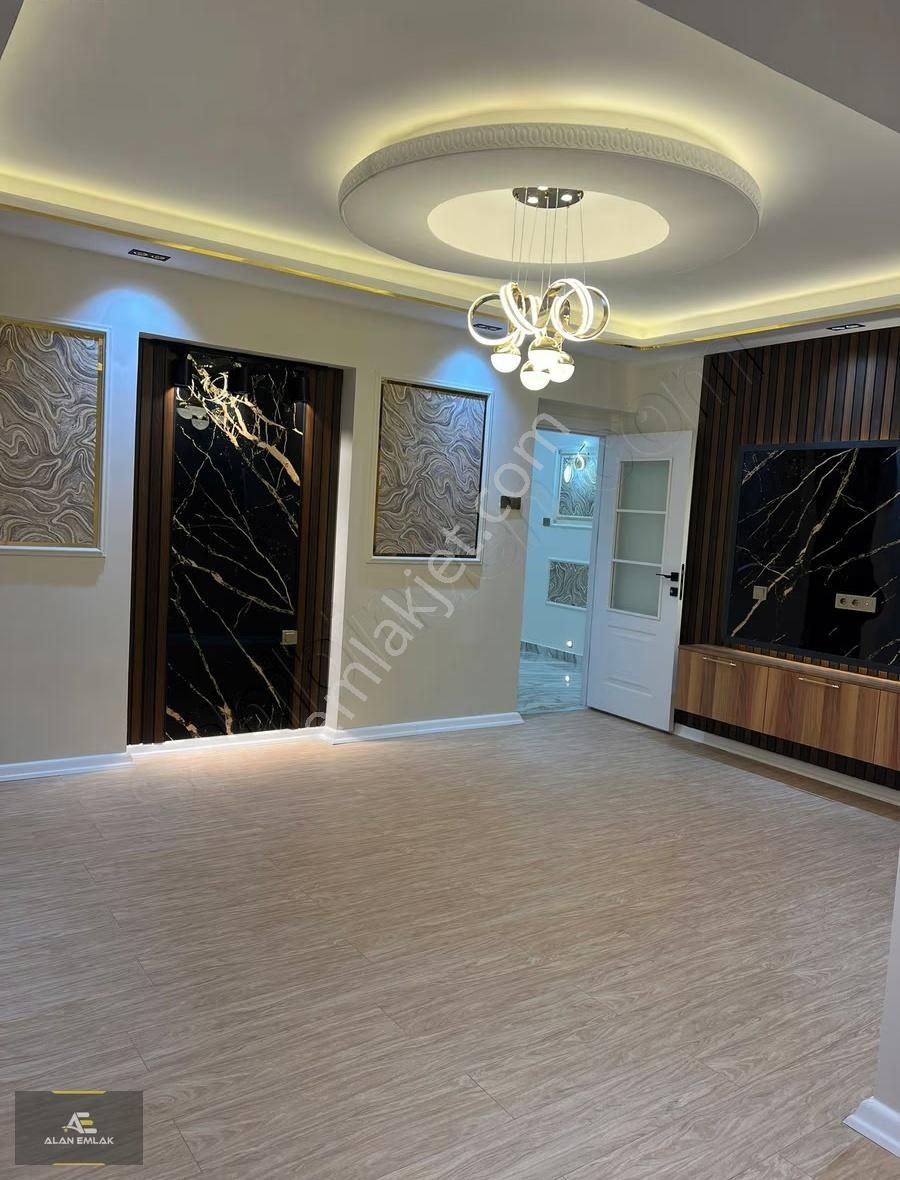 Alan Emlak; Site İçin,yeni Mah. Tramvay Dur. İçi Full Yenilenmiş - Görsel 23