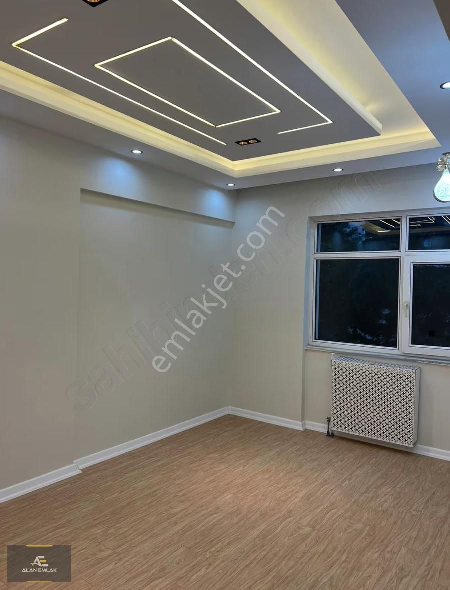 Alan Emlak; Site İçin,yeni Mah. Tramvay Dur. İçi Full Yenilenmiş - Görsel 21