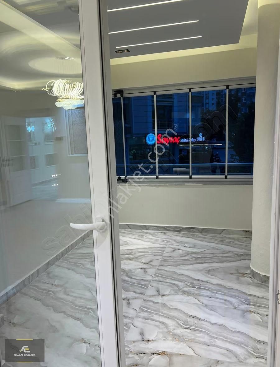 Alan Emlak; Site İçin,yeni Mah. Tramvay Dur. İçi Full Yenilenmiş - Görsel 15