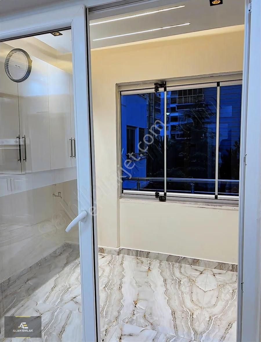 Alan Emlak; Site İçin,yeni Mah. Tramvay Dur. İçi Full Yenilenmiş - Görsel 35