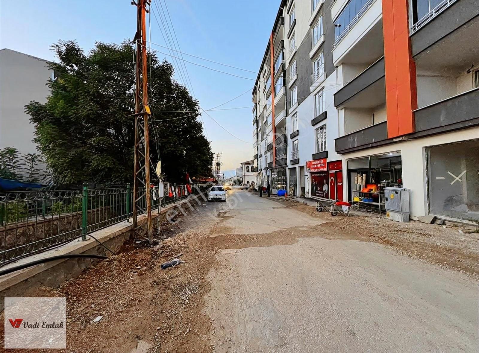 Pazar Merkezde 3.5+1 Satılık Daire | Vadi Emlak - Görsel 15