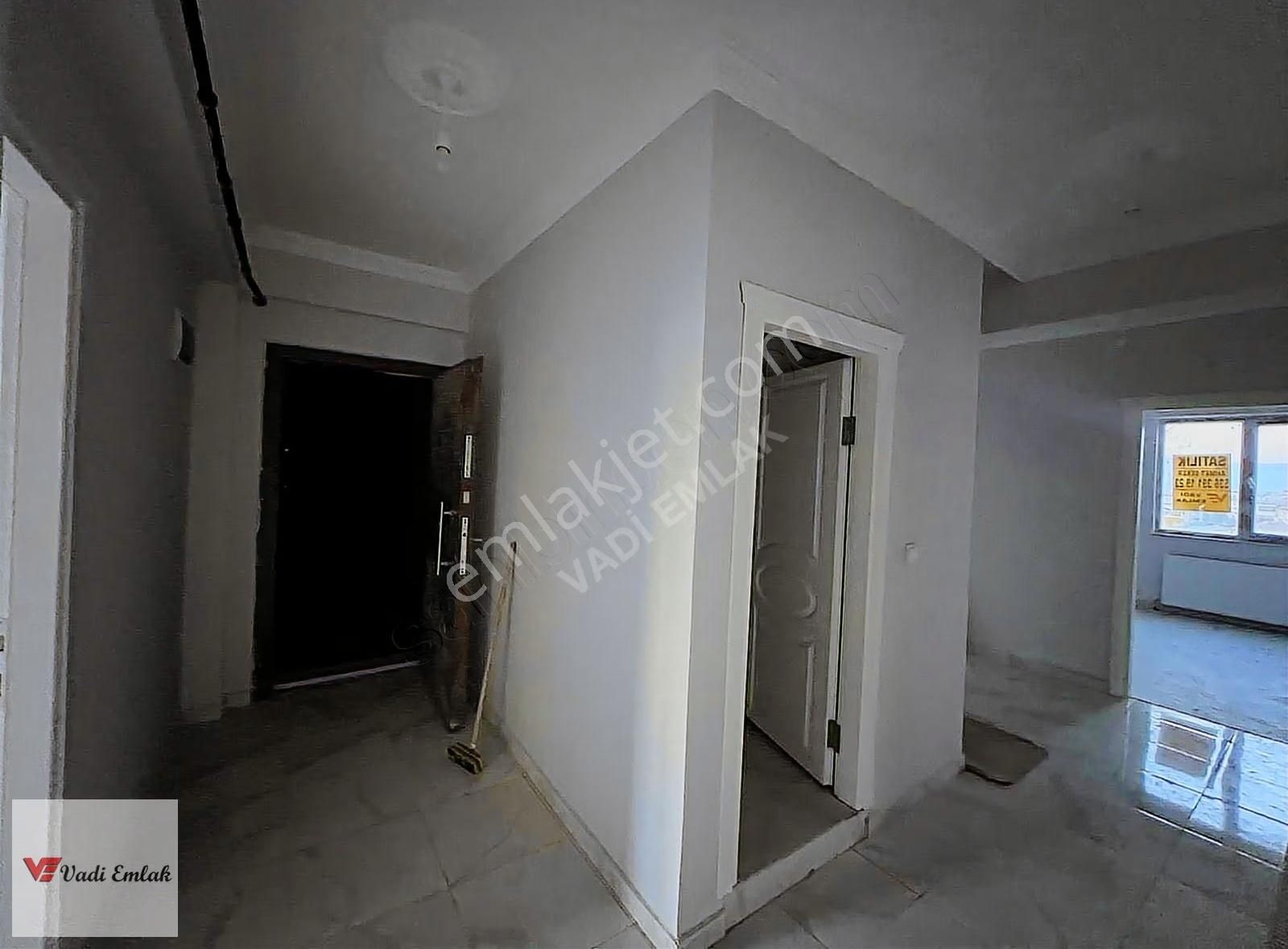 Pazar Merkezde 3.5+1 Satılık Daire | Vadi Emlak - Görsel 20