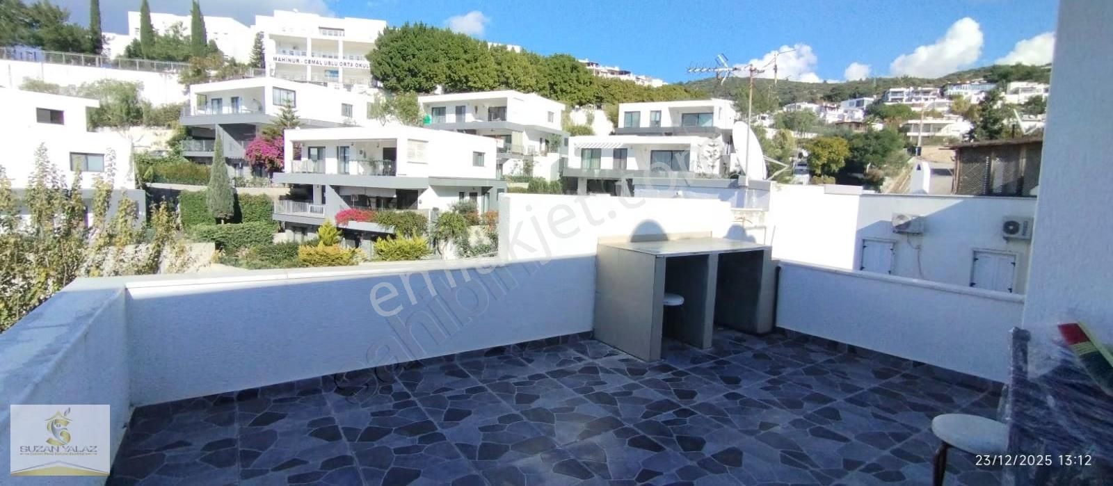 Kumbahçede Satılık 2+2 Tripleks Deniz Manzaralı, Merkezi Konum - Görsel 15