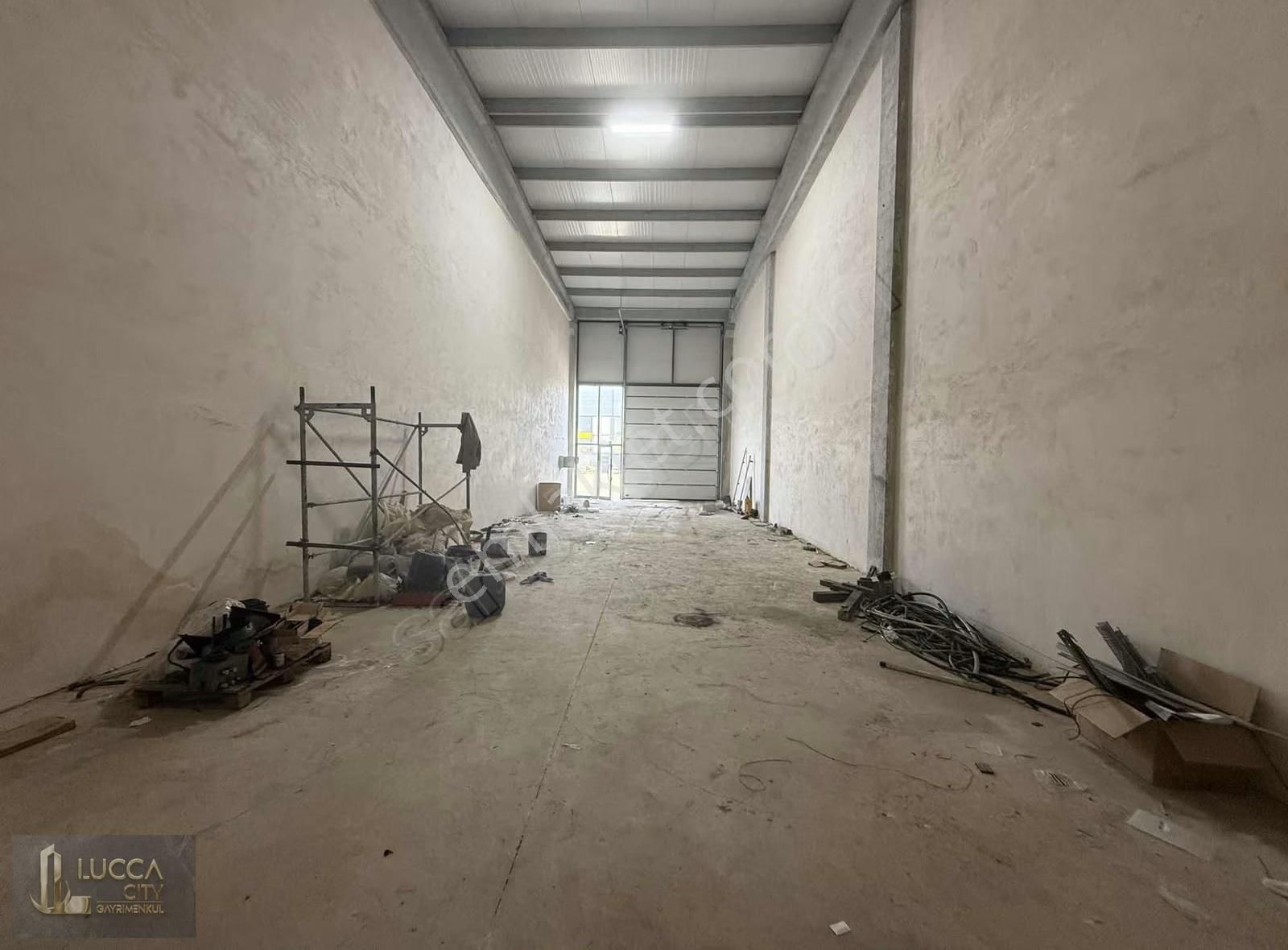 Çorlu Kervancı Şencan Ticaret Merkezinde Kiralıkk 150 M2 Depo - Görsel 2