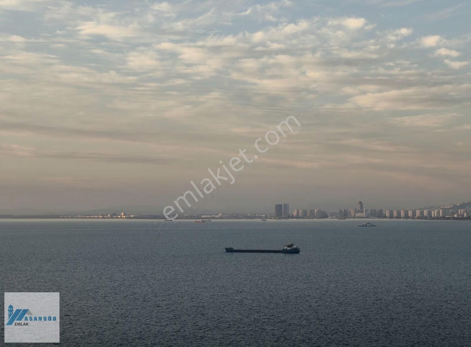 Asansör Emlaktan Satılık 2+1 Full Deniz Manzaralı Çift Cepheli - Görsel 2
