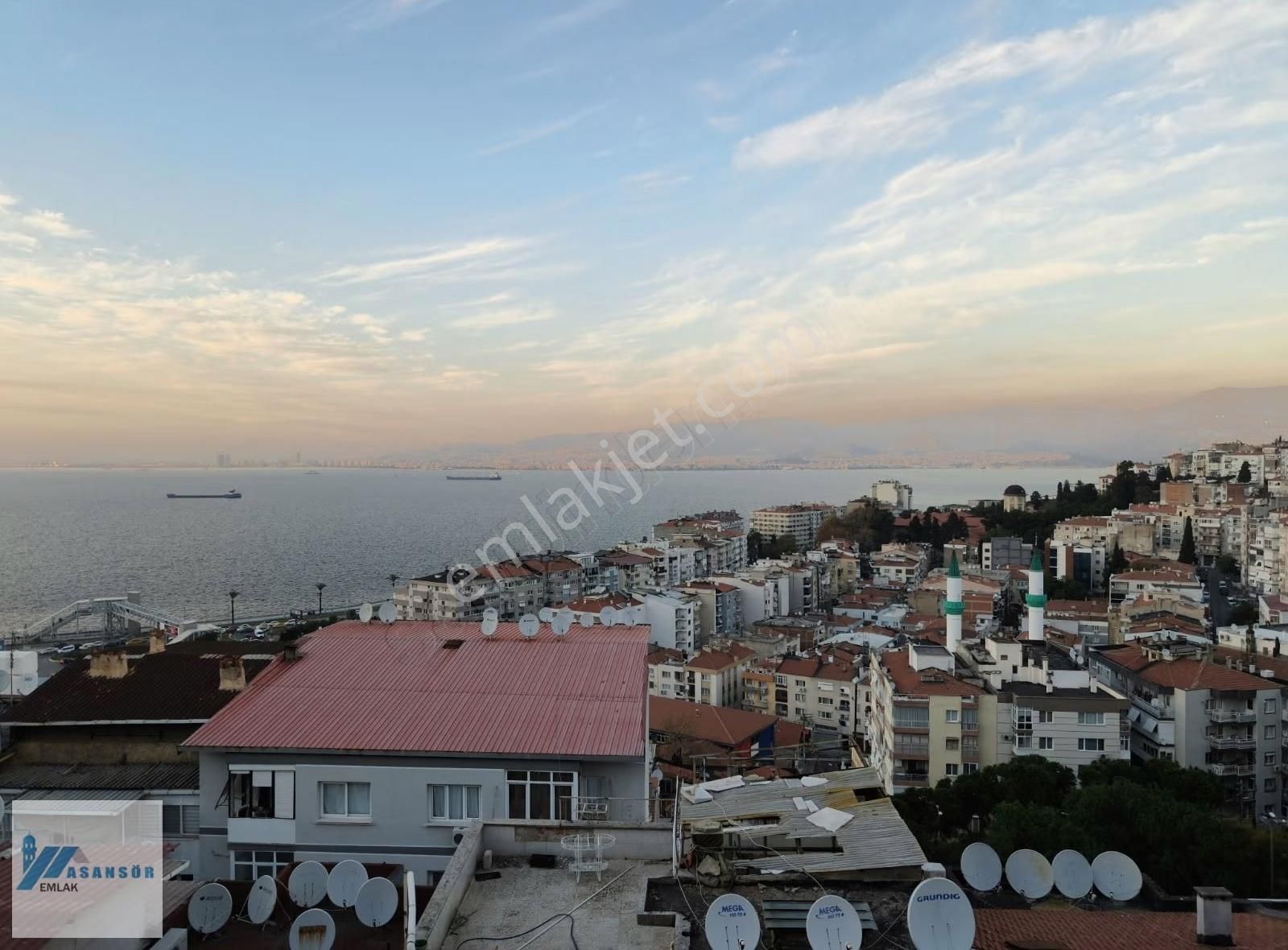 Asansör Emlaktan Satılık 2+1 Full Deniz Manzaralı Çift Cepheli - Görsel 22