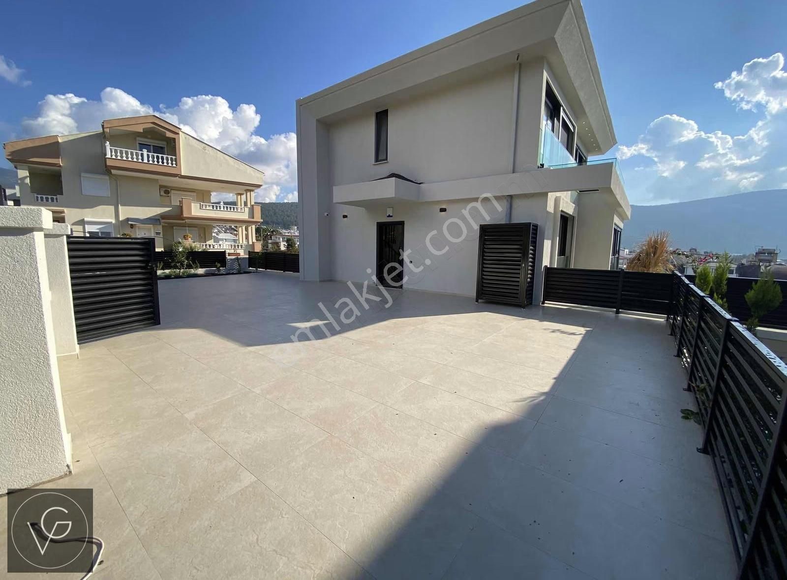 Bölgenin En Lüx Villası Sizlerle - Görsel 29