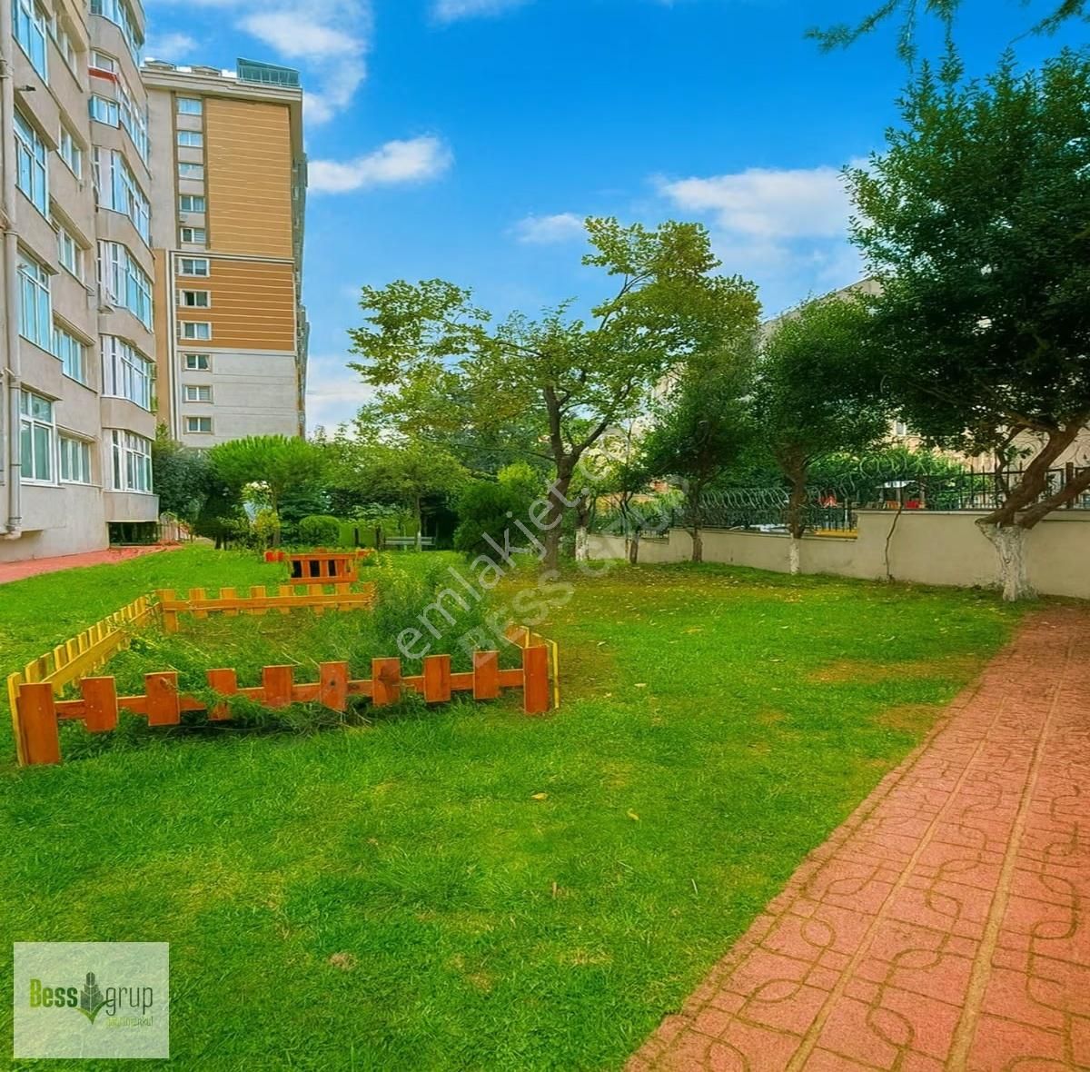 Beylikdüzü Barış Mahallesinde Site İçerisinde 3+1 Satılık Daire - Görsel 12