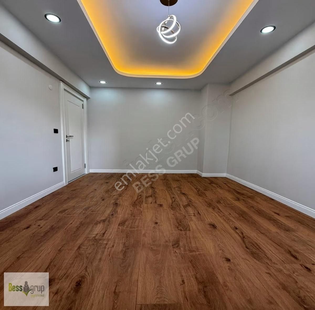 Beylikdüzü Barış Mahallesinde Site İçerisinde 3+1 Satılık Daire - Görsel 15