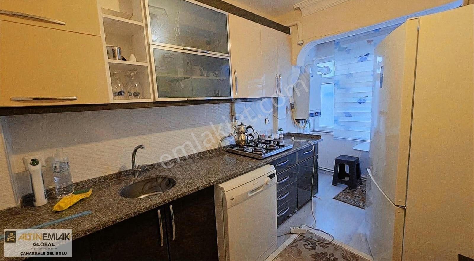 Altın Emlaktan Deniz Manzaralı Eşyalı Kiralık 2+1 Daire - Görsel 4