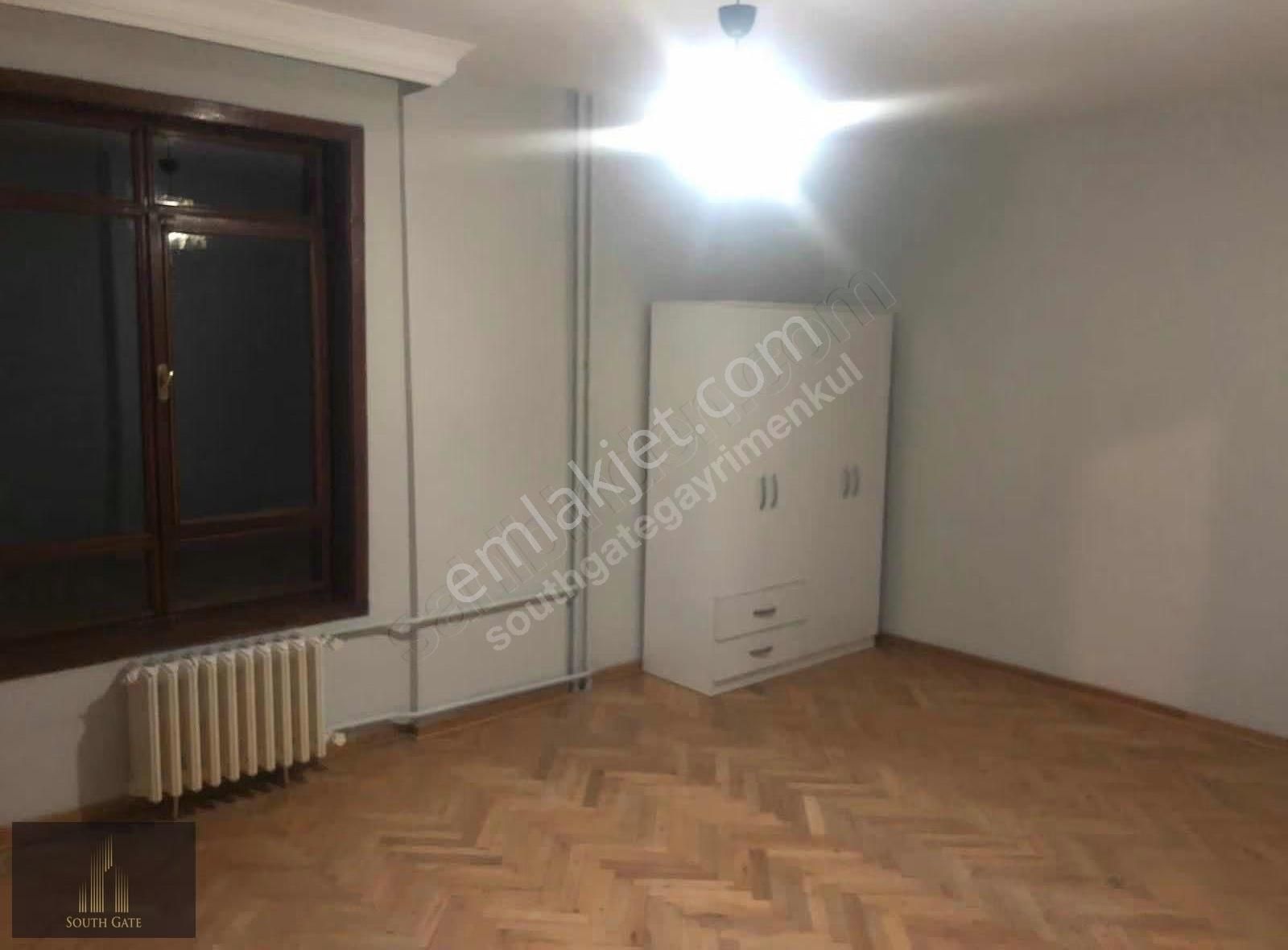 'south Gate'den Hoşdere Refik Belendir Sokak'ta 2+1 Fırsat Daire - Görsel 15