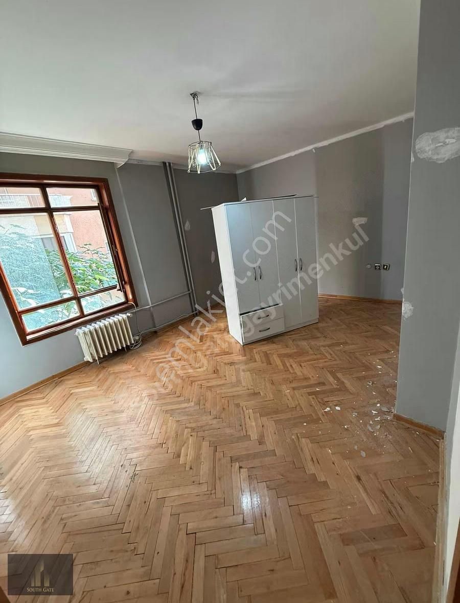 'south Gate'den Hoşdere Refik Belendir Sokak'ta 2+1 Fırsat Daire - Görsel 4