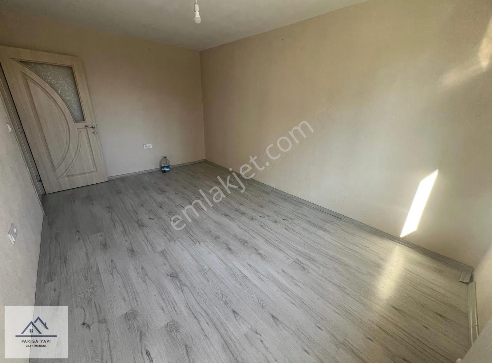 Parisadan Batı Çıkışına Yakın İçi Yapılı Geniş 2+1 Kiralık Daire - Görsel 13