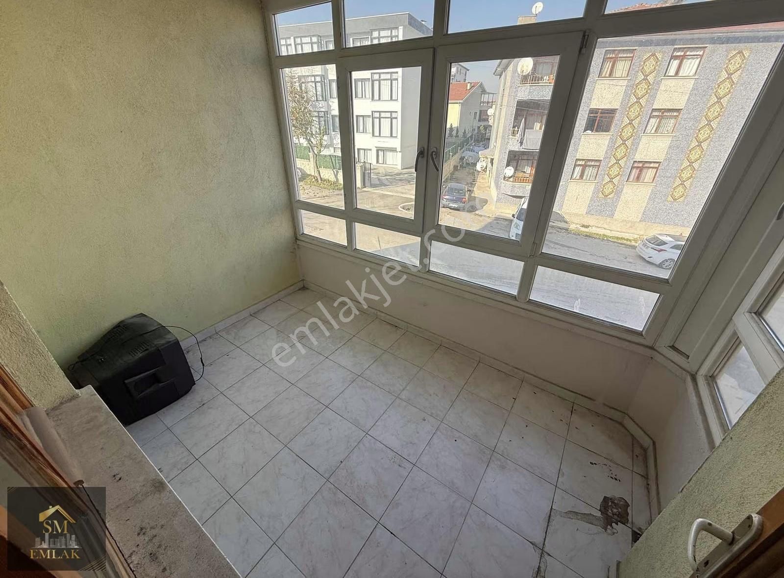 Sm Emlaktan | Uygun Fiyatlı Kiralık Bağlıca'da 3+1 Daire - Görsel 2