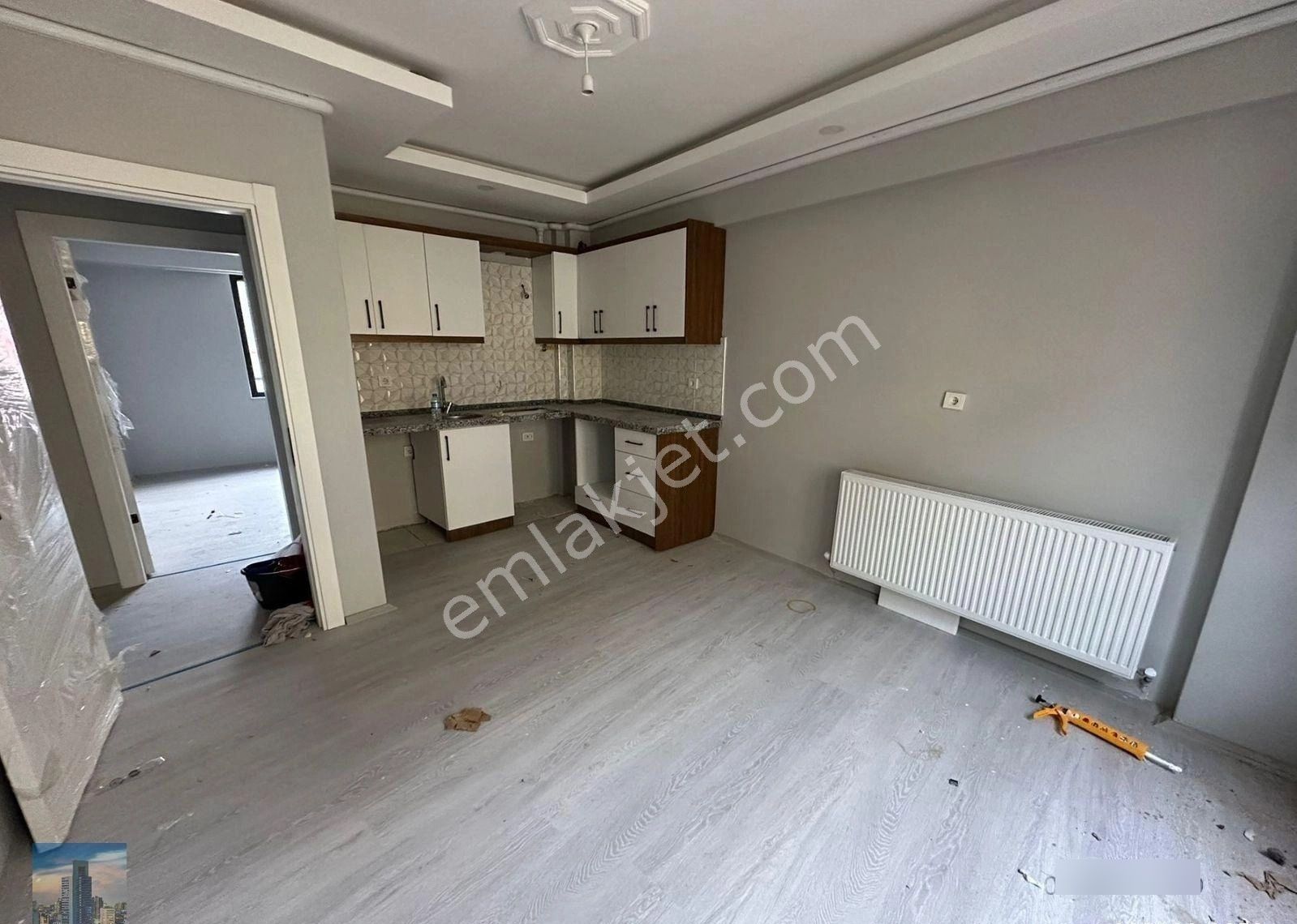 S1111 Ayhan Gezer Emlak'ta İhsaniye Mh Satılık 2+1 Daire