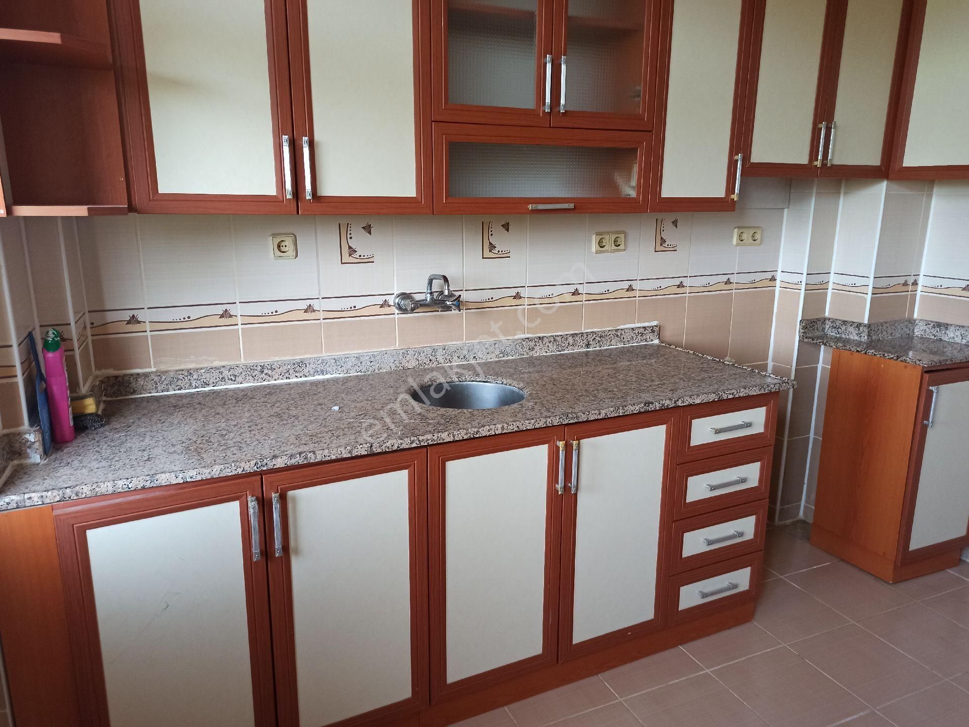 İdamax 'tan Doğa Manzaralı, Büyük Balkonlu 3+1 Ara Kat Daire