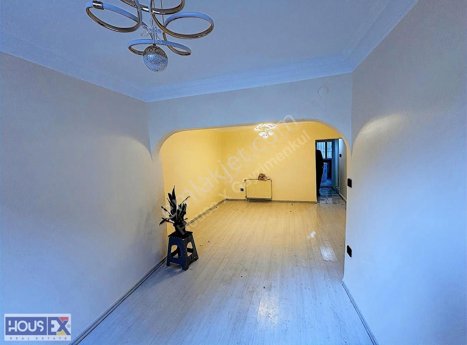 Fatih Hırka-i Şerifte Yanıbaşında Satılık Fırsatlı Daıre - Görsel 4