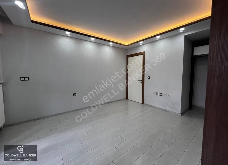 Karşıyaka Bahçelievler 2+1 Arakat Balkonlu Kiralık Daire - Görsel 5