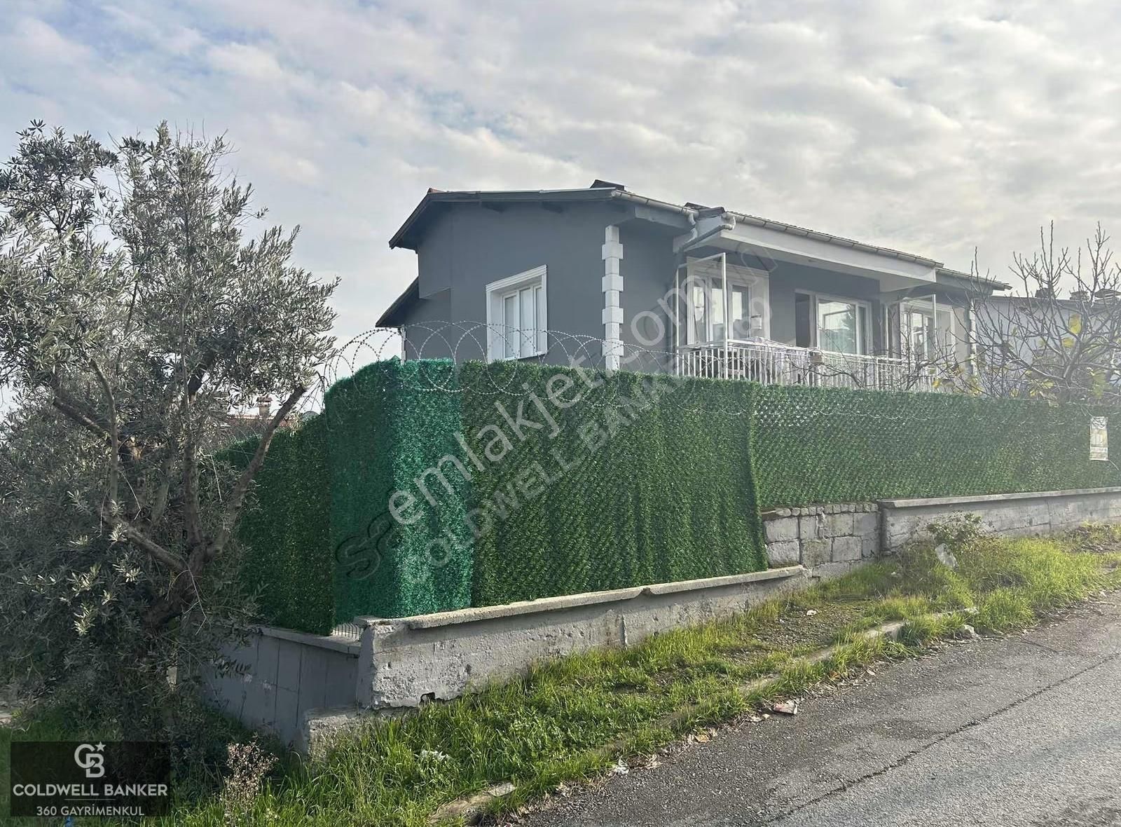 Menderes Bulgurca'da Organize Yakını Satılık Müstakil Bahçeli Ev - Görsel 4