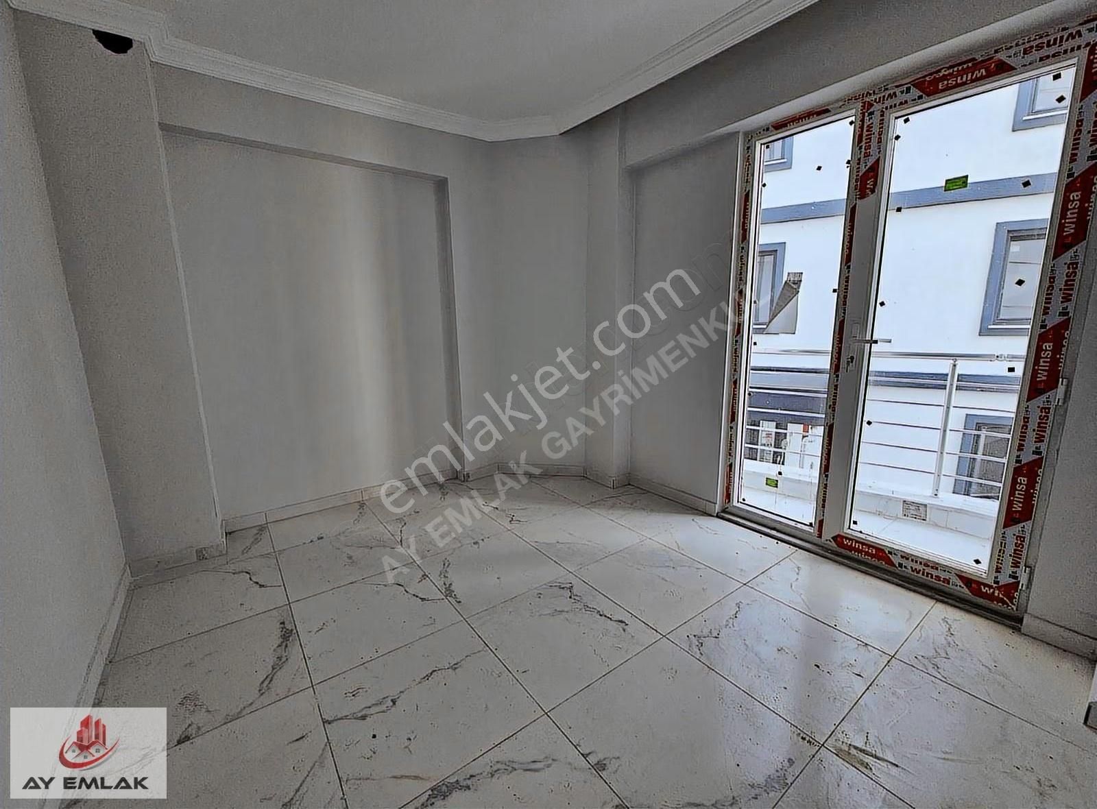 Ay Emlak'tan Armutlu Yılandar'da Denize Sıfır Konum 2+1 Daire - Görsel 12