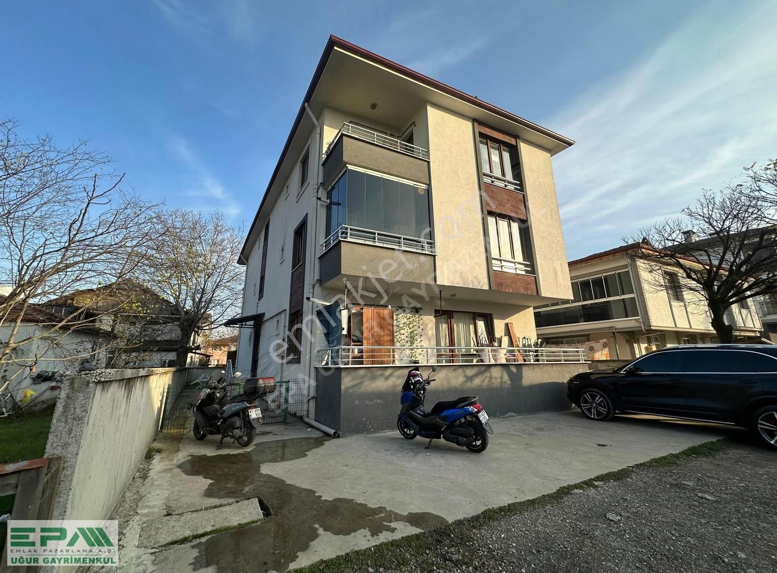 Epa Uğur'dan Düzce Merkez Hastane Mevkii Eşyalı Satılık 1+1 - Görsel 19