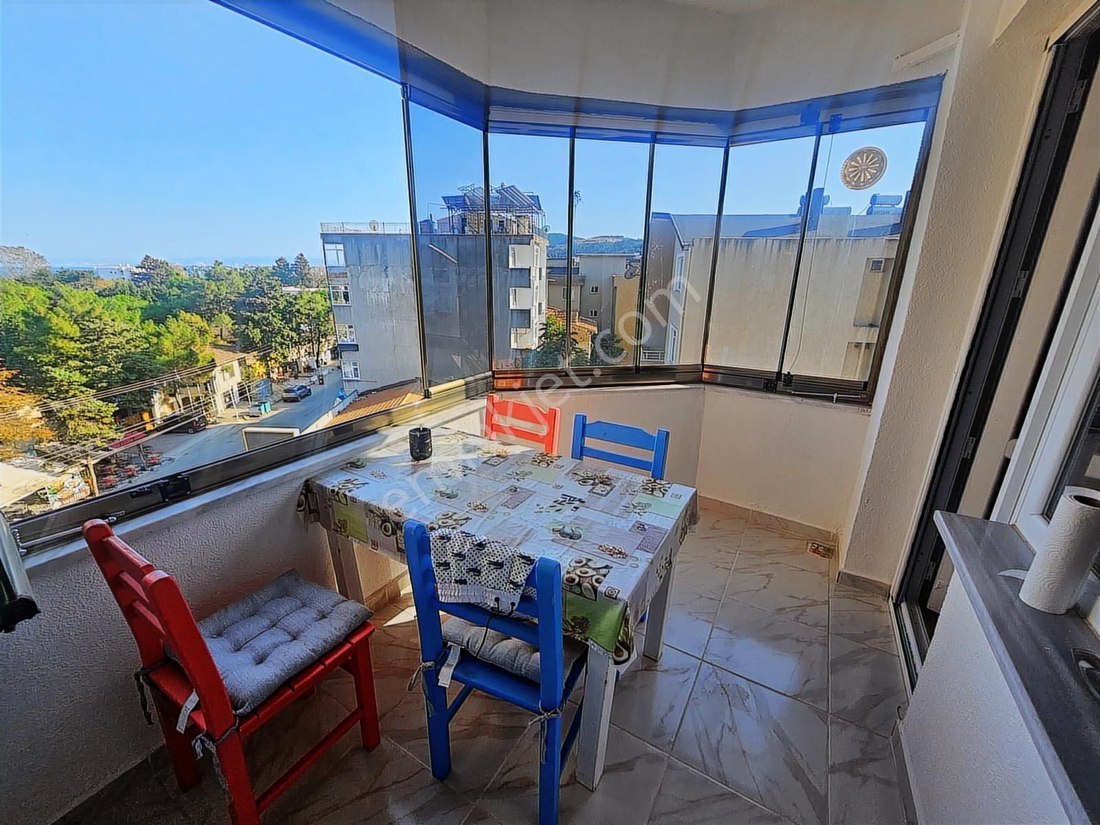 Kumbağ Mah. Deniz Manzaralı 2+1 Plaja 50 Mt - Görsel 17