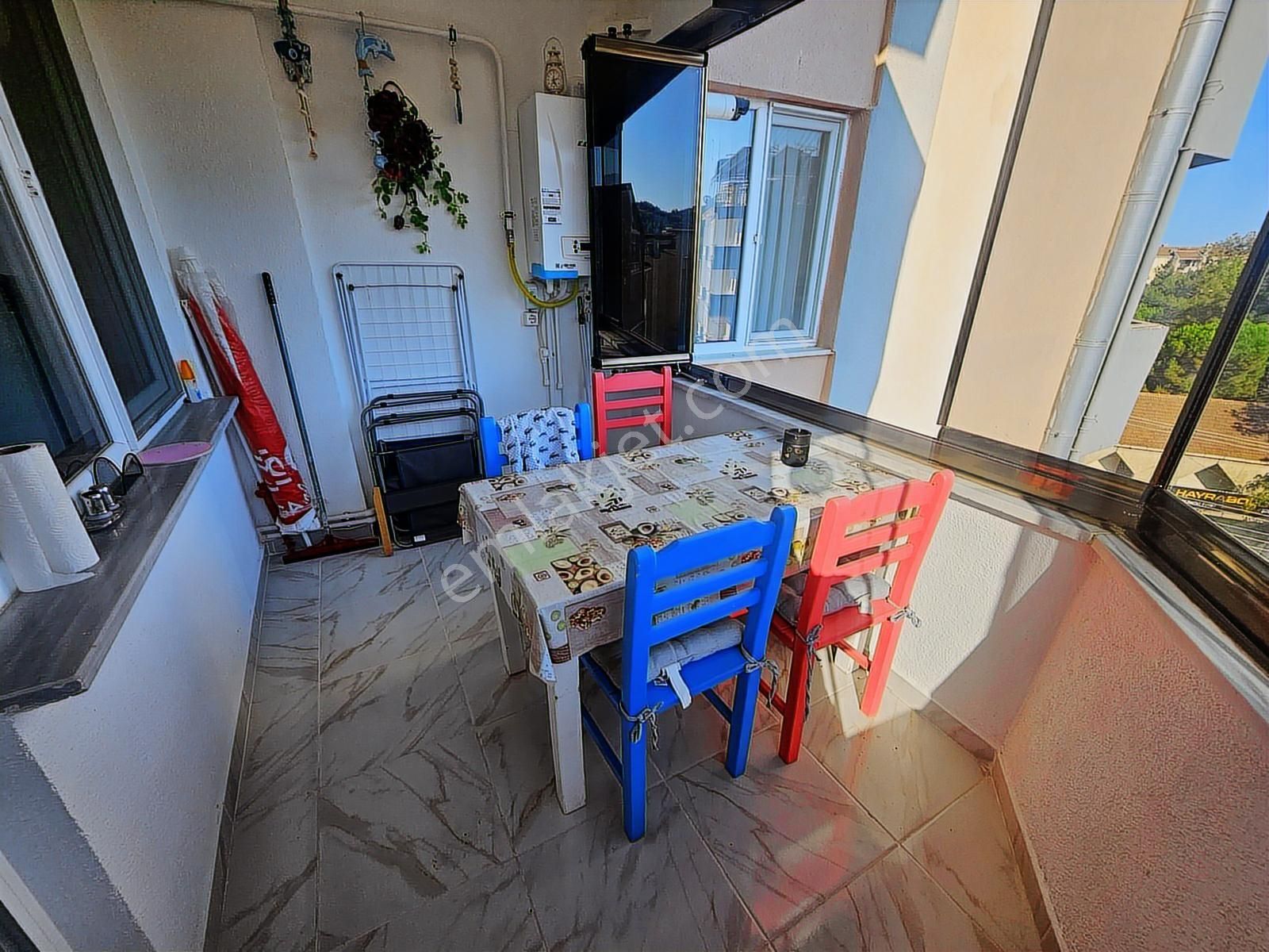 Kumbağ Mah. Deniz Manzaralı 2+1 Plaja 50 Mt - Görsel 15