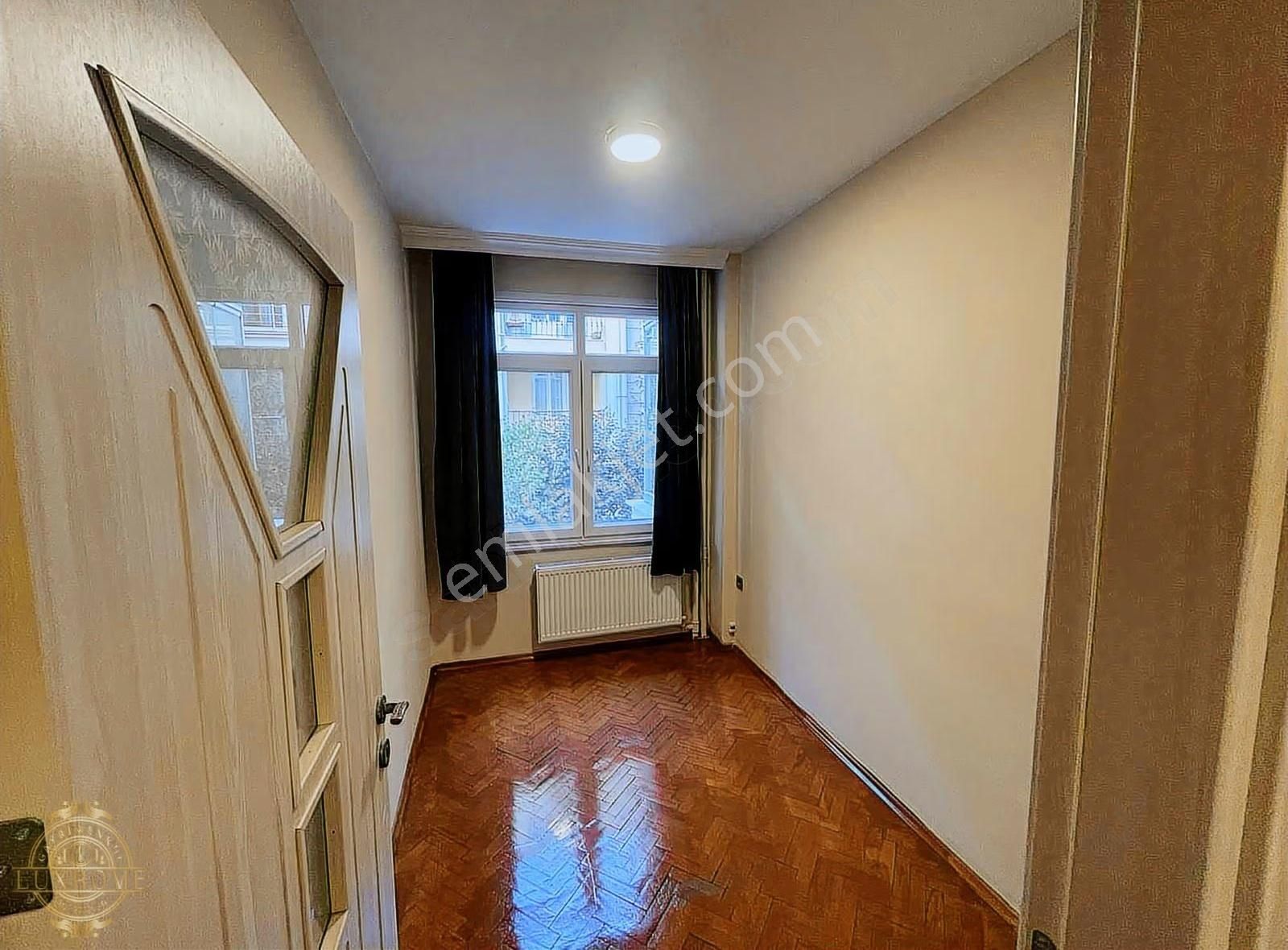 Pangaltı Mükemmel Lokasyon, Tamamen Yenilenmiş 3+1 Eşyalı Daire - Görsel 11