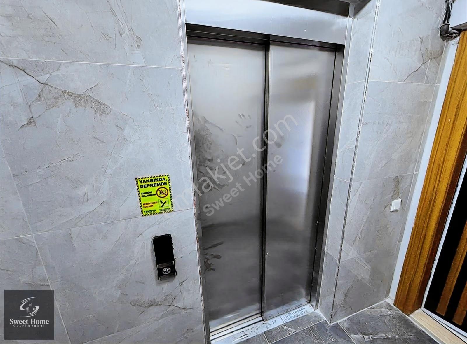 Çobançeşme'de İskanlı Oturuma Hazır 2+1 Yeni Satılık Daire - Görsel 31