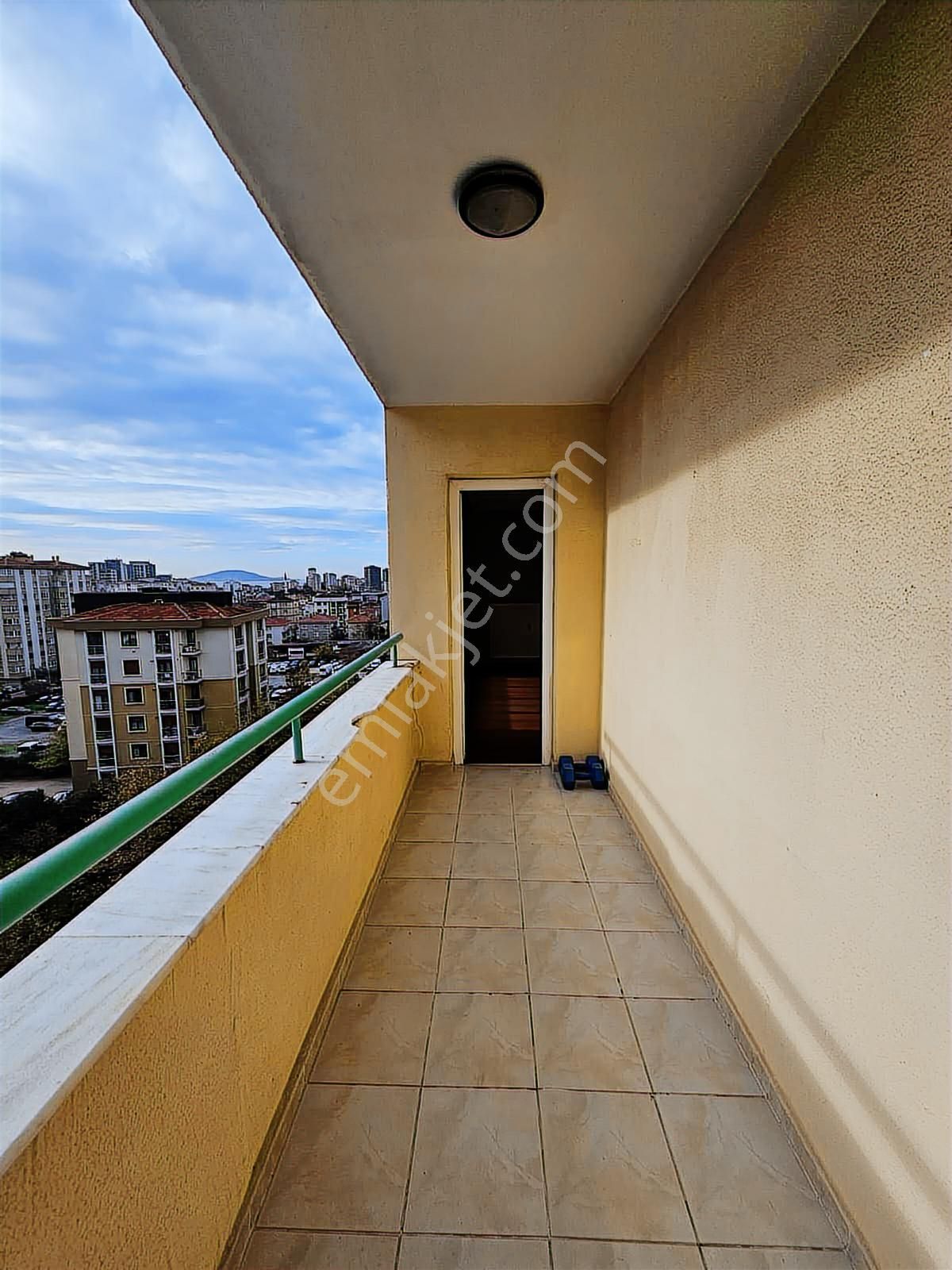 Altayçeşme Yaşamkent Sitesi 2. Etapta 7/24 Güvenlikli Geniş 3+1 - Görsel 6