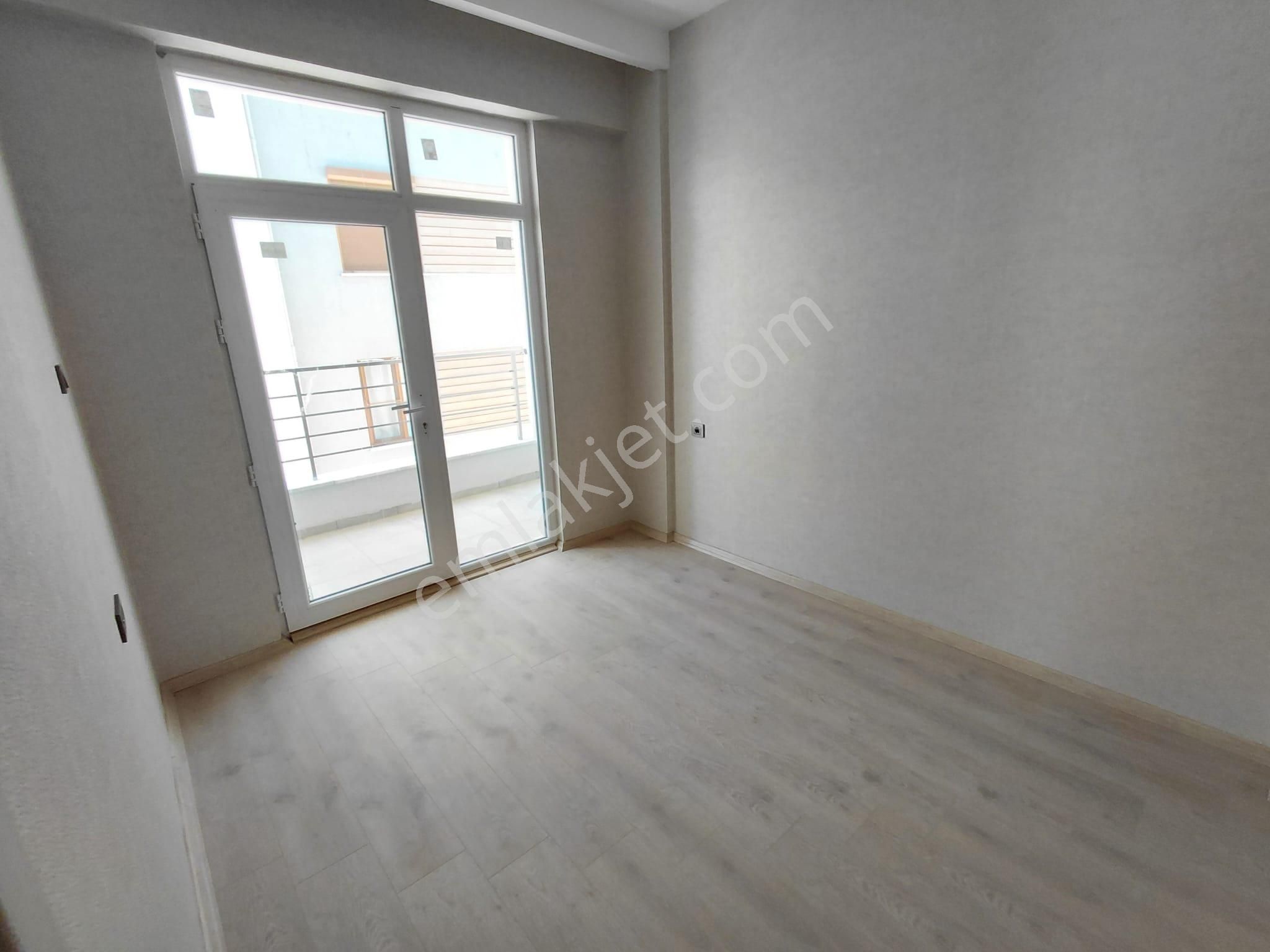 Emrah Çiftci'den Selçuklu Yazır Mah.kanyon Park Civarı Satılık 2+1 Sıfır Lüks Daireler - Görsel 13