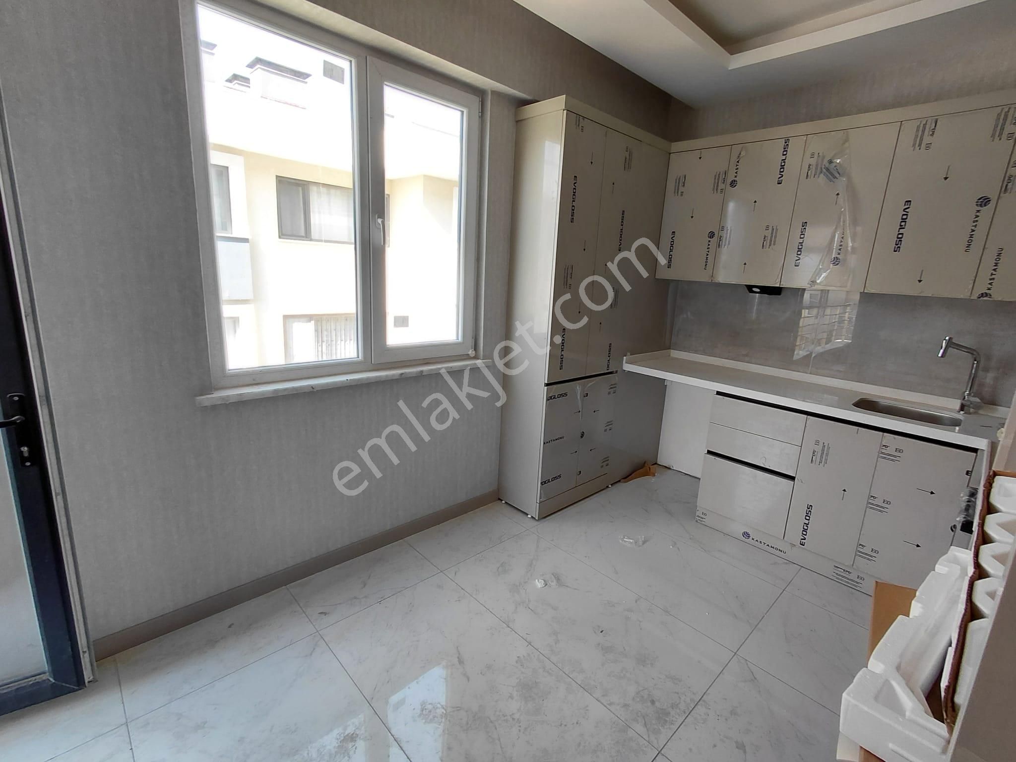 Emrah Çiftci'den Selçuklu Yazır Mah.kanyon Park Civarı Satılık 2+1 Sıfır Lüks Daireler - Görsel 11