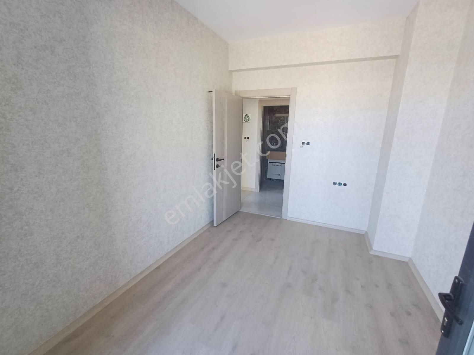 Emrah Çiftci'den Selçuklu Yazır Mah.kanyon Park Civarı Satılık 2+1 Sıfır Lüks Daireler - Görsel 17