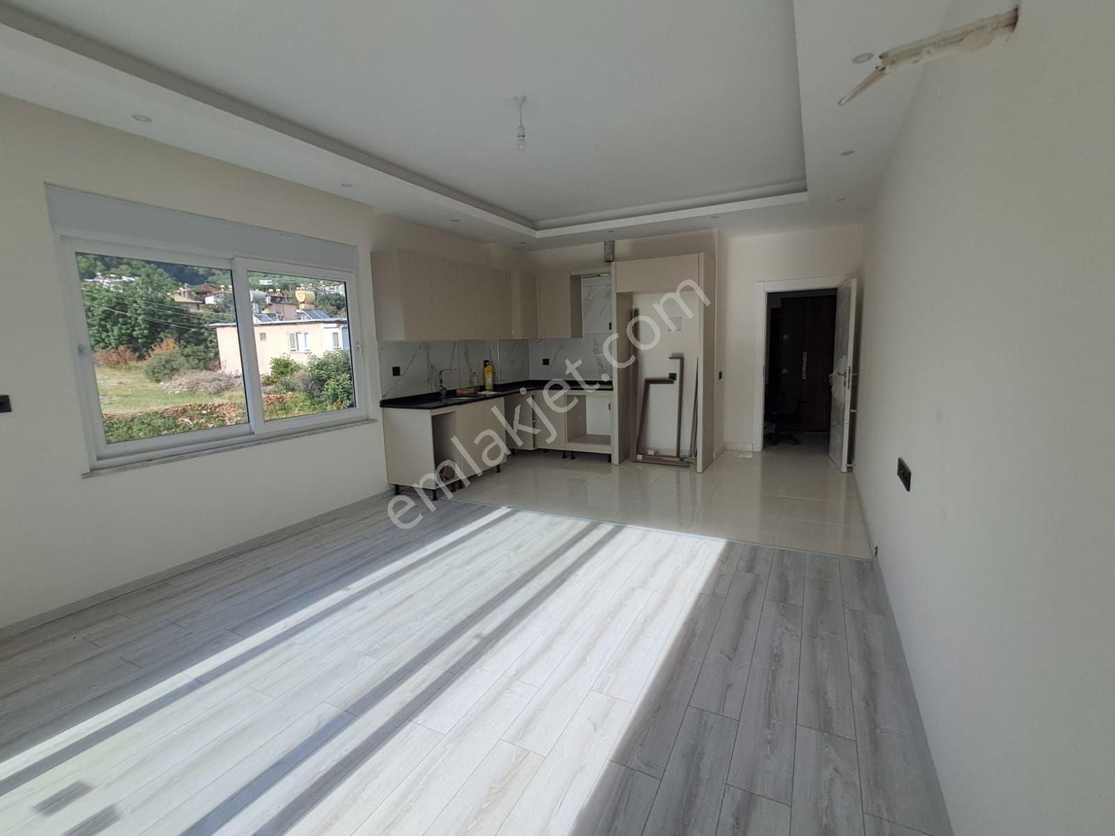 Alanya Çıplaklı Da Satılık 2+1 Daire - Görsel 13