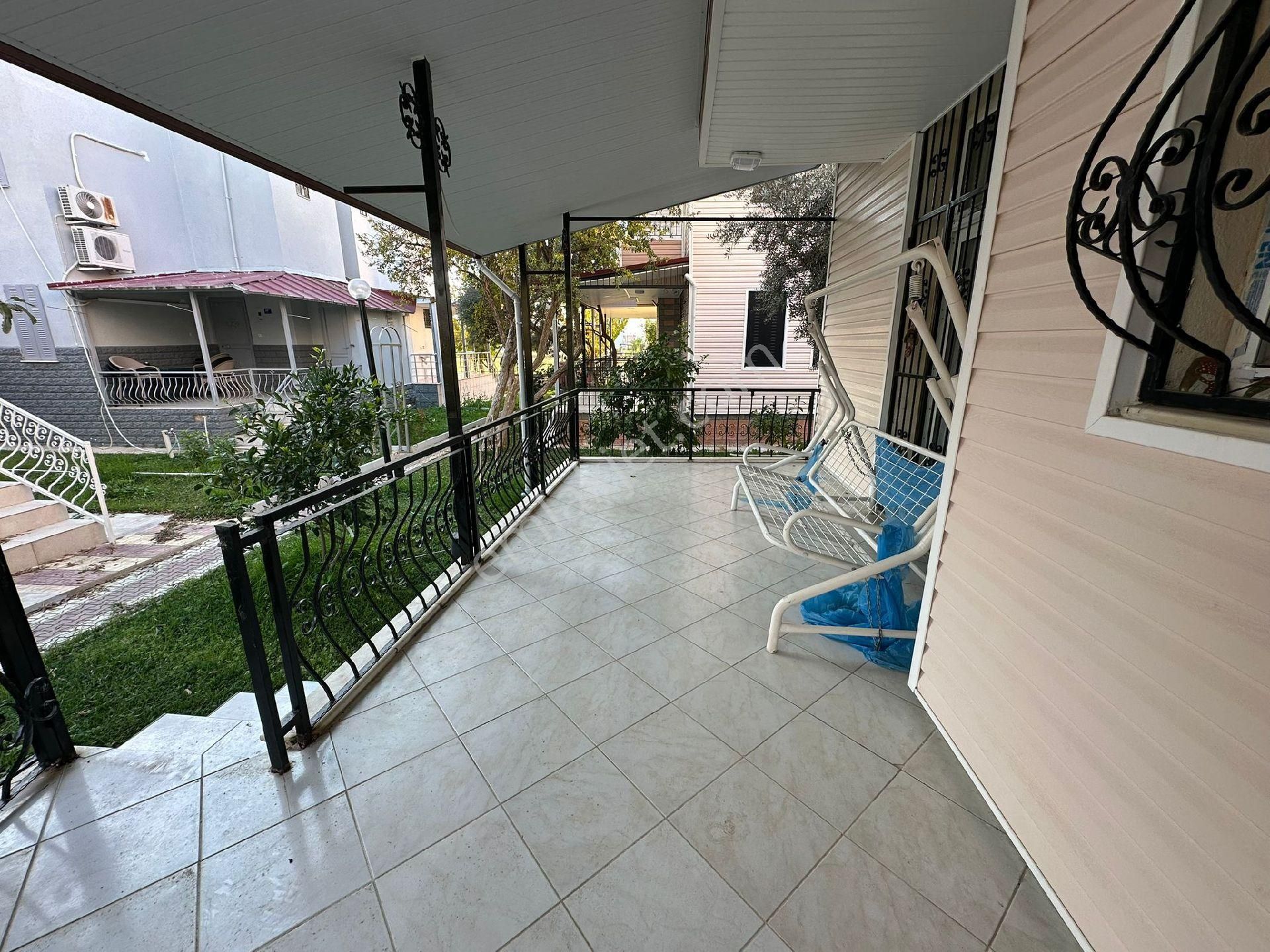 Kuşadası Davutlar Sahil Masrafsız 3+1 Satılık Tribleks Yazlik - Görsel 24