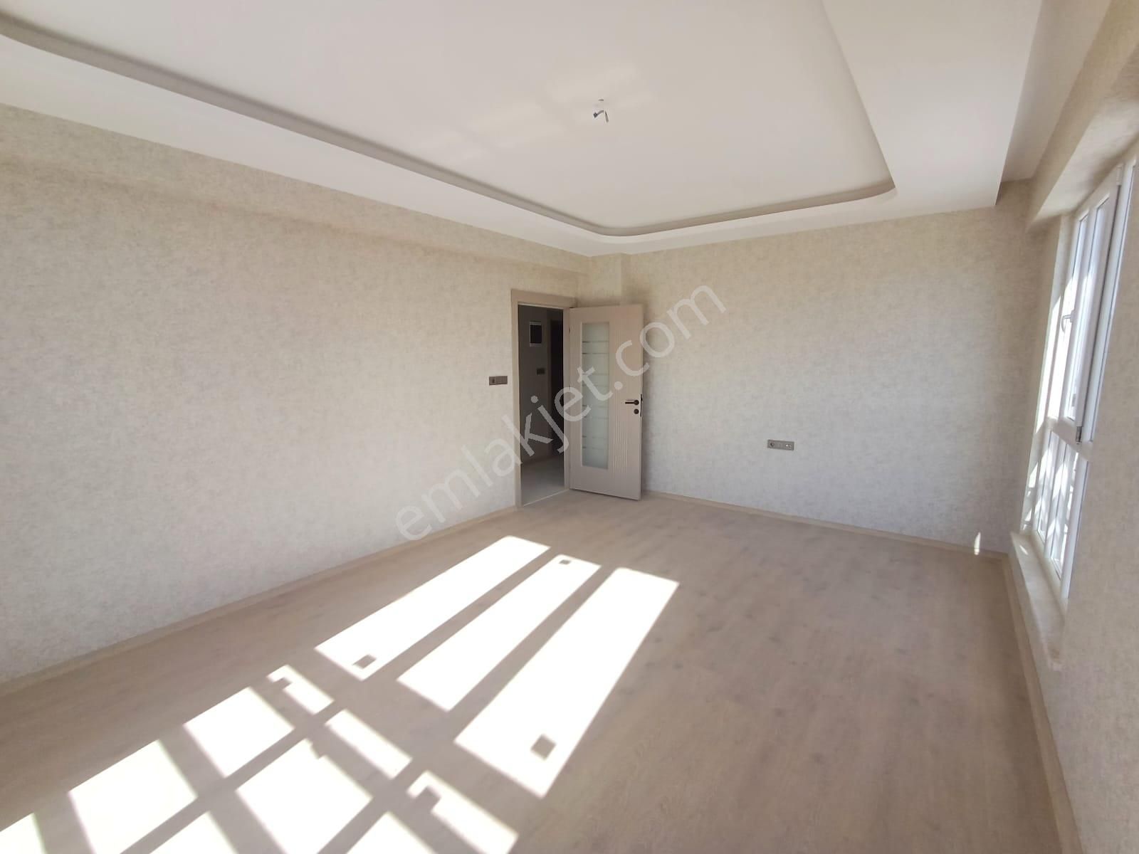 Emrah Çiftci'den Selçuklu Yazır Mah.kanyon Park Civarı Satılık 2+1 Sıfır Lüks Daireler - Görsel 13