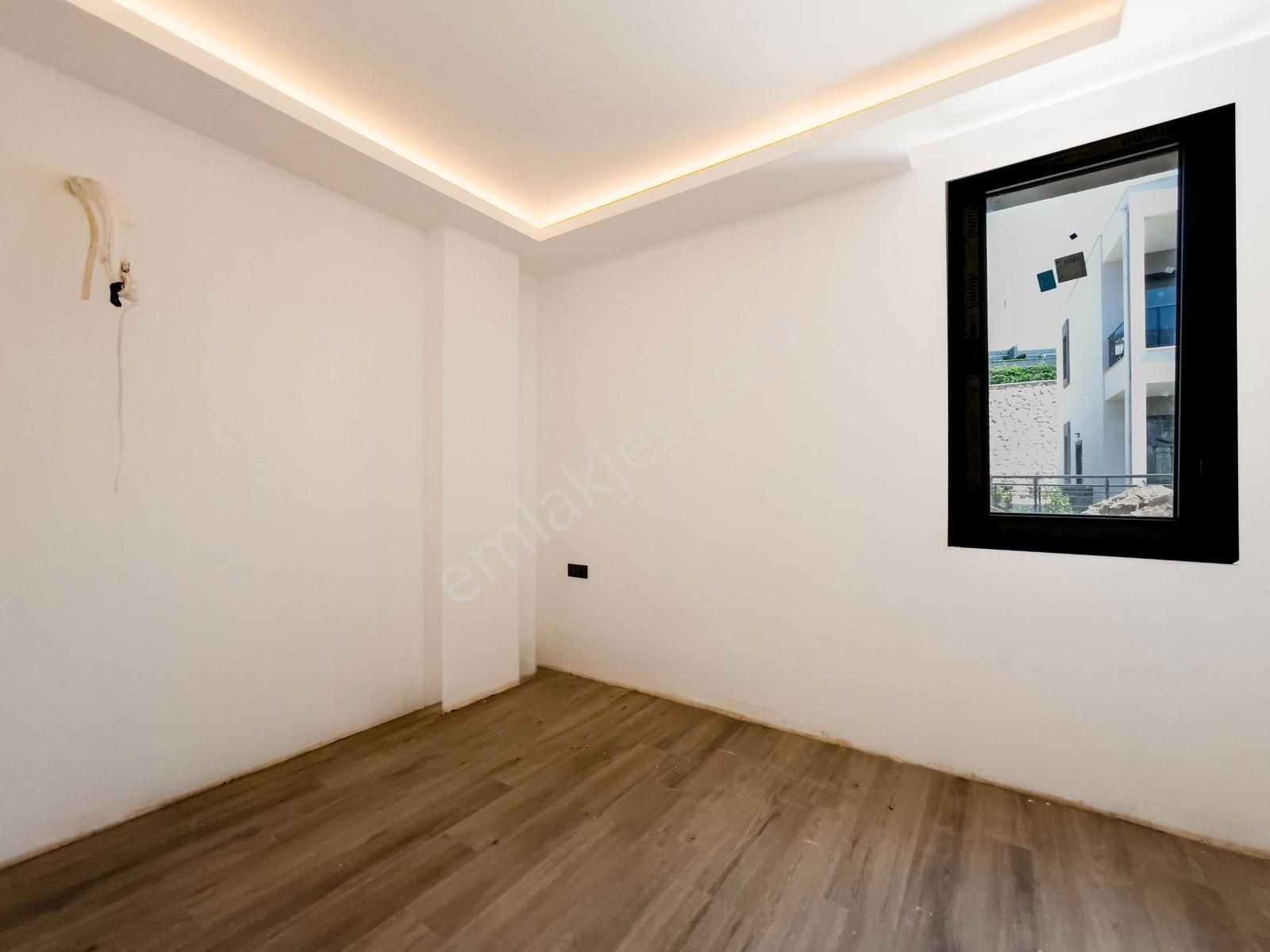 Konacık Ortak Havuzlu Sitede Satılık 3+1 Bahçe Katı Daire - Görsel 16