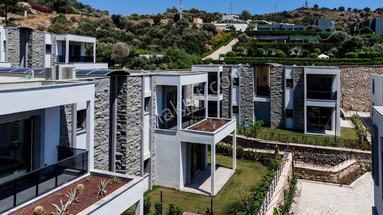 Konacık Ortak Havuzlu Sitede Satılık 3+1 Bahçe Katı Daire - Görsel 10