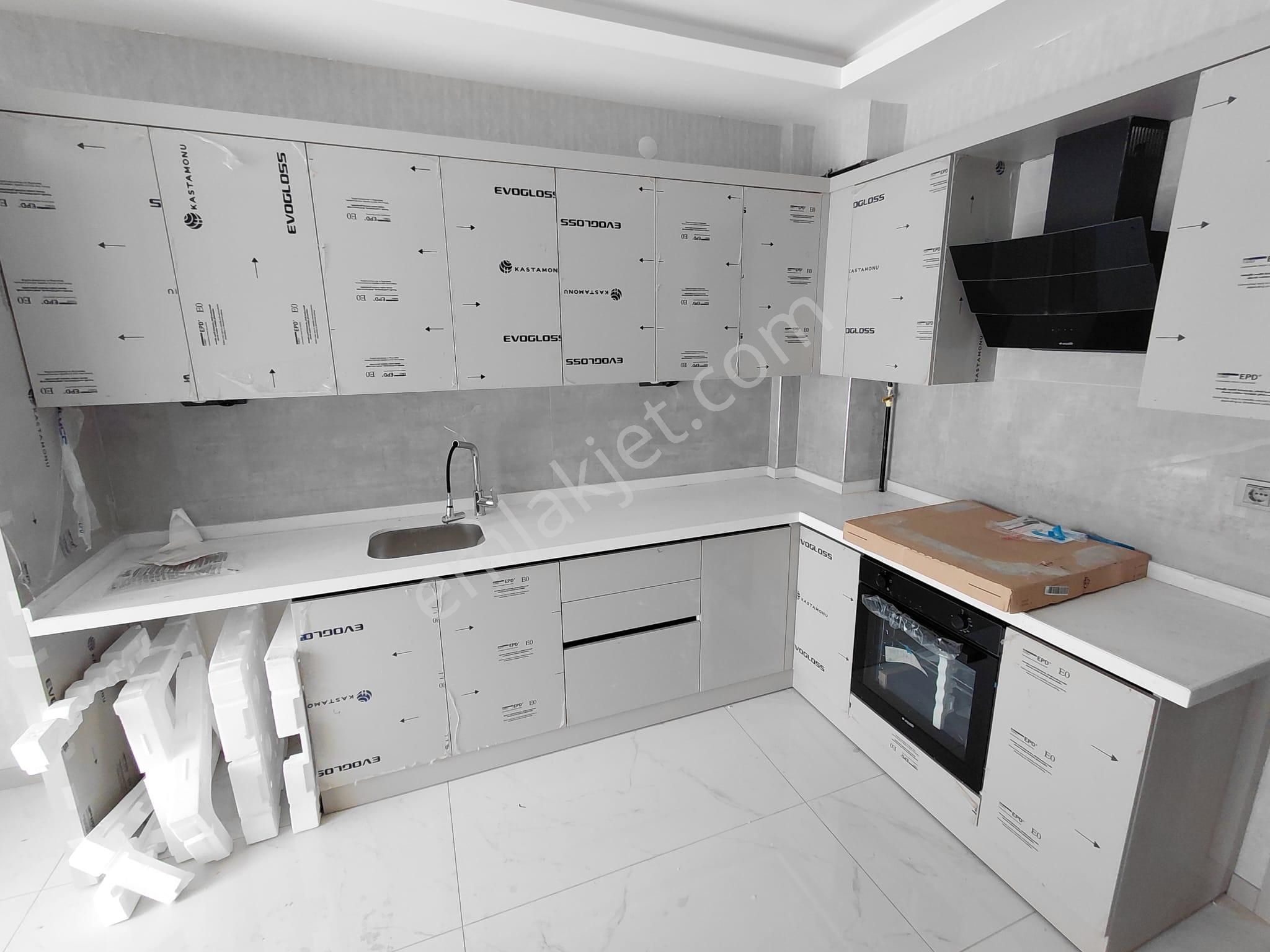 Emrah Çiftci'den Selçuklu Yazır Mah.kanyon Park Civarı Satılık 3+1 Sıfır Lüks Daireler - Görsel 2